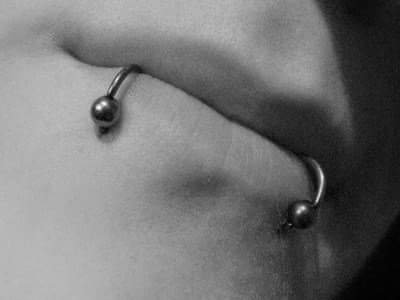 
                Piercing Bouche