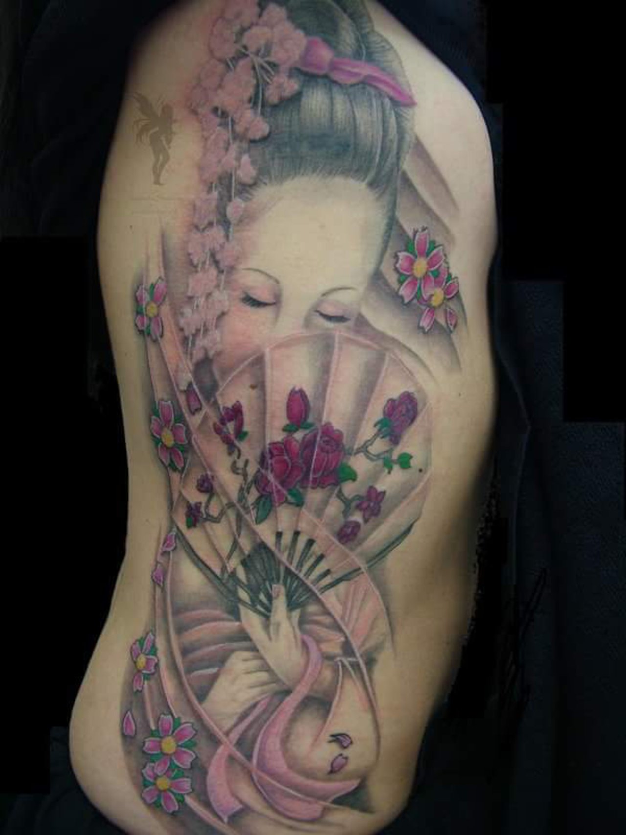 
                Tatouage Geisha