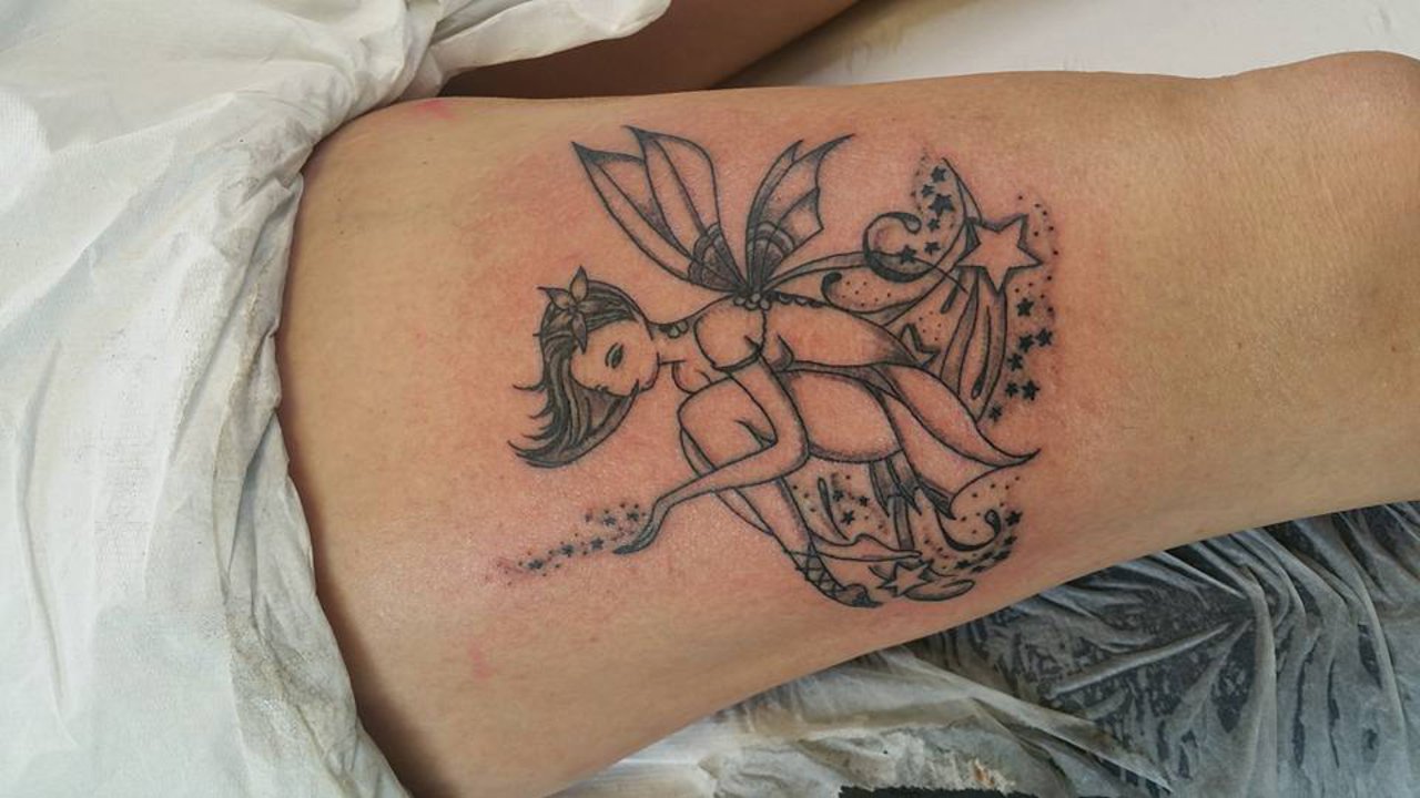 
                Tatouage fée Bordeaux